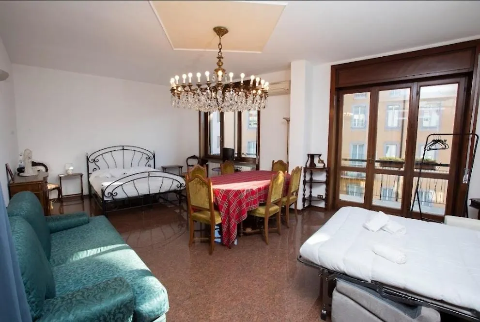 Sofi Home Bergamo Guest house
